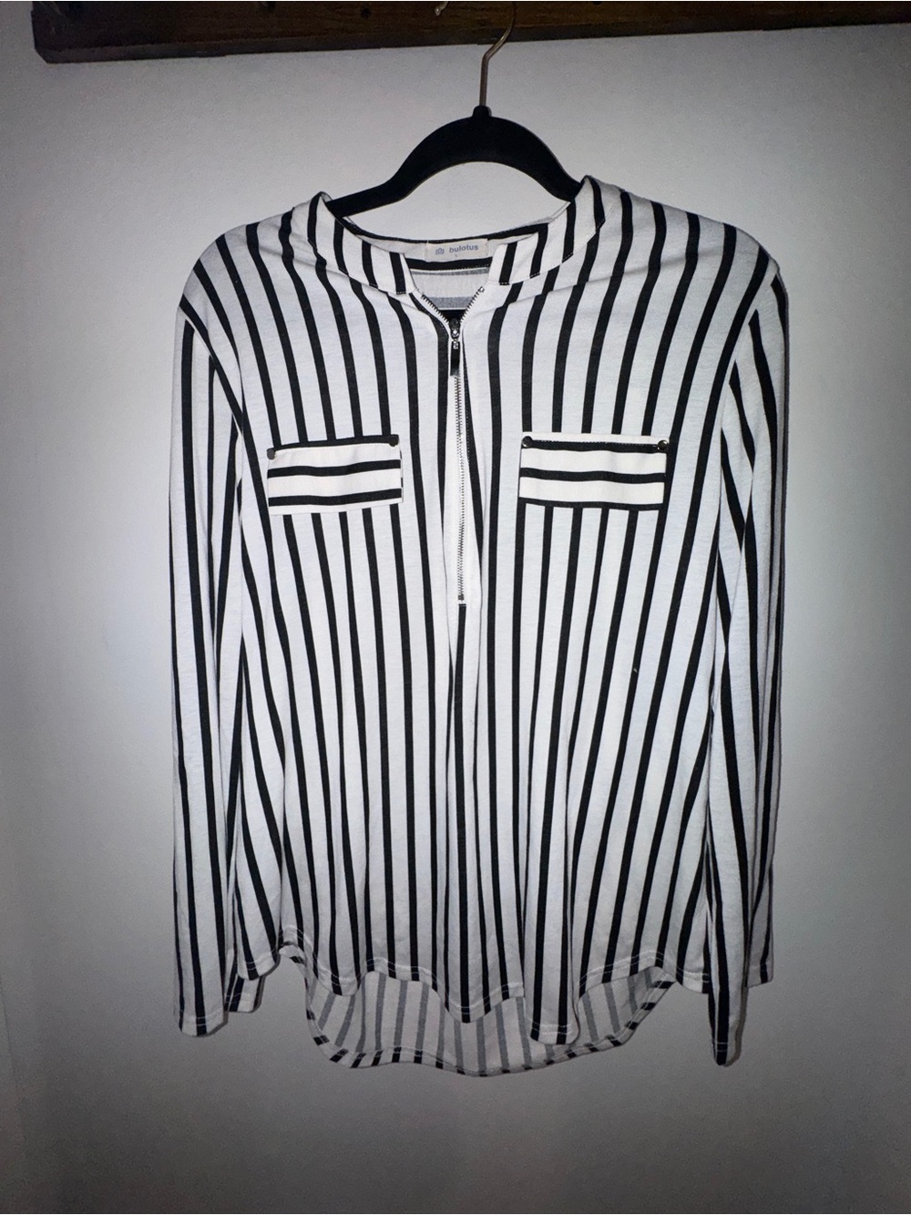 Black & White Striped Zip-Front Women's Top